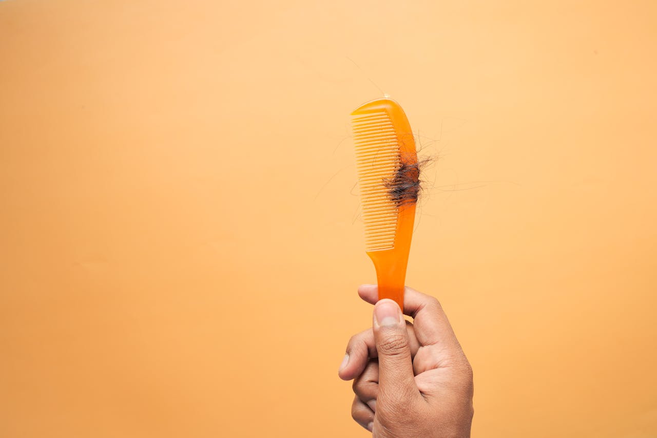 Cara merawat rambut agar tidak mudah patah